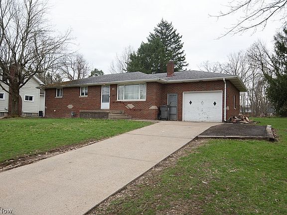 2nd image of 80 S Hazelwood Ave