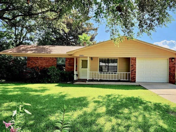 2461 Pine Forest Dr, Pensacola, FL 32526