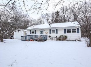 58 Faircrest Rd, Rochester, NY 14623