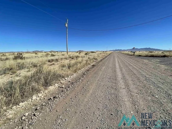 Butterfield Trl NW, Deming, NM 88030