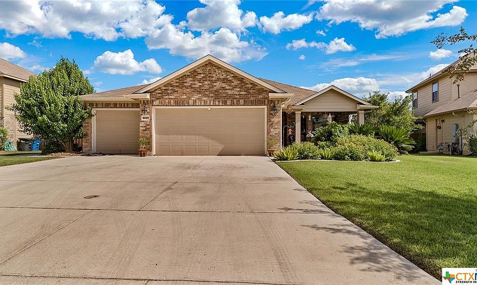 1st image of 2449 Ibis Ave