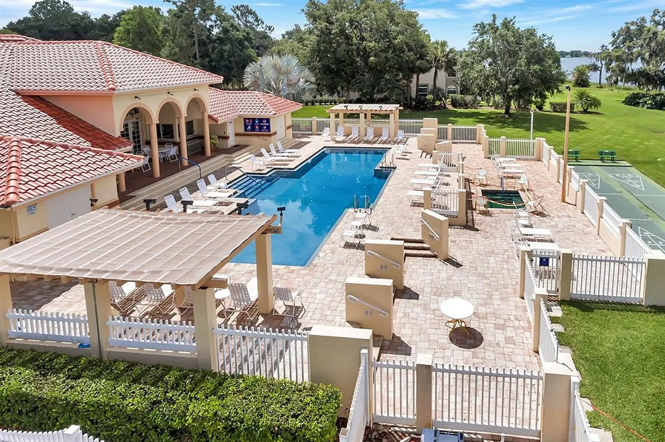 2 bed, $3,000 — Photo 3