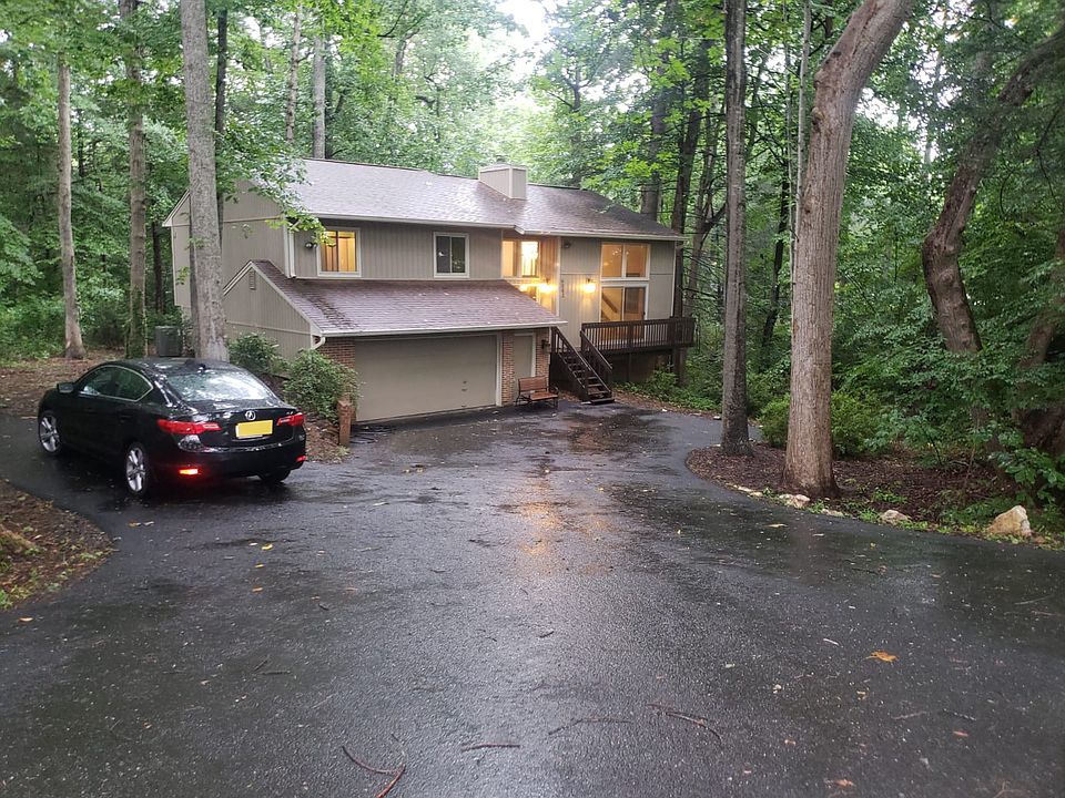 1st image of 6263 Occoquan Forest Dr