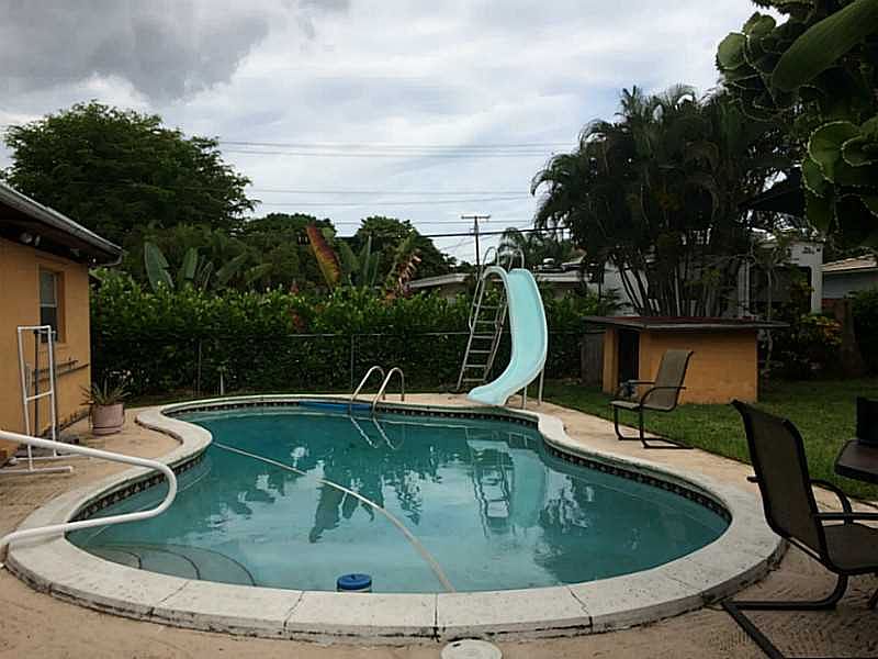 1st image of 524 Westward Dr