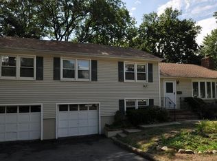 8 Korwel Cir E, West Orange, NJ 07052