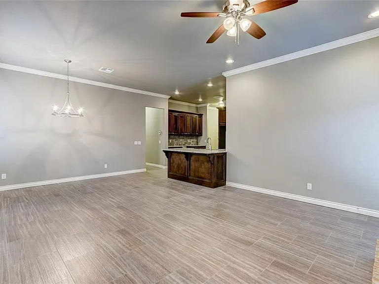 2809 Tranquilo Ln — Photo 16