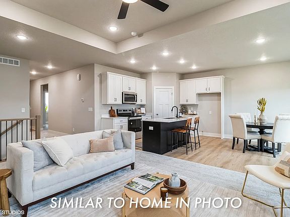 3rd image of 3212 NE Fawn Ln