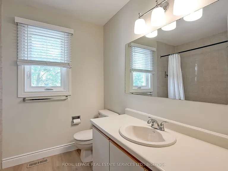 265 Mississaga St — Photo 28