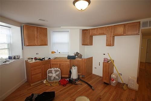 3rd image of 3228 W Wabansia Ave #Gdn