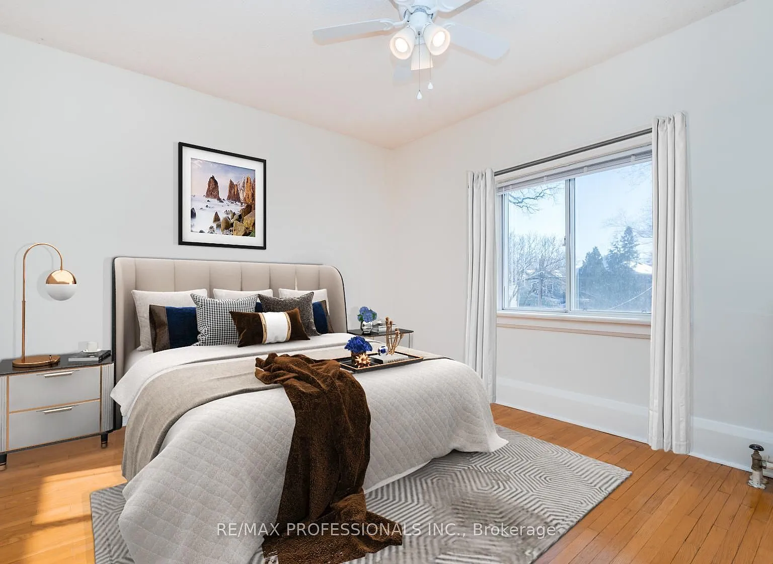 3 bed, $3,880 — Photo 2