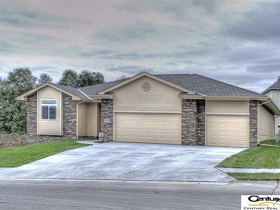3rd image of 12204 S 213th Ave