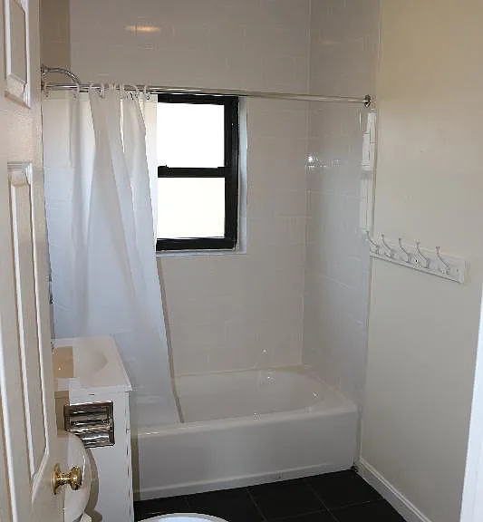 110 Longwood Ave #4 — Photo 14