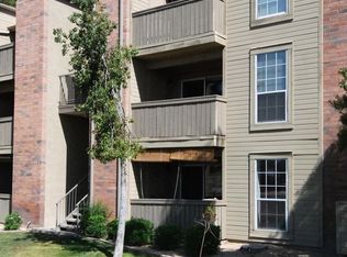 1912 Locust St, West Des Moines, IA 50265