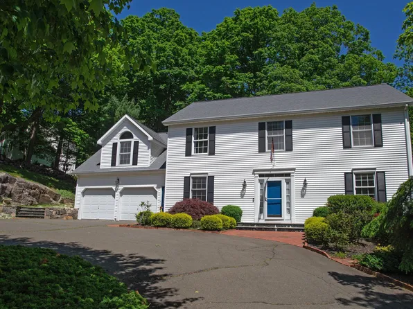 13 Mill Plain Road Cutoff, Danbury, CT 06811