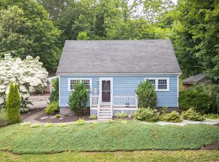 28 Hope Hill Rd, Wallingford, CT 06492