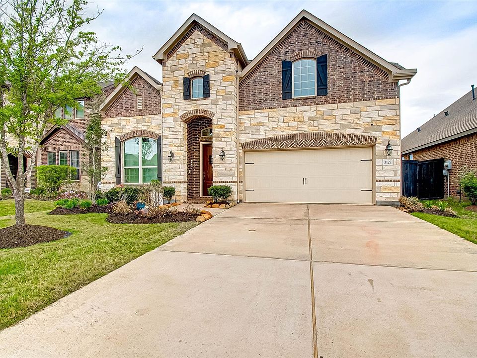 1st image of 3127 Breeze Bluff Way