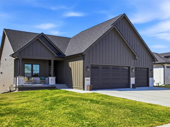 1302 NW Arbor Dr, Ankeny, IA 50023