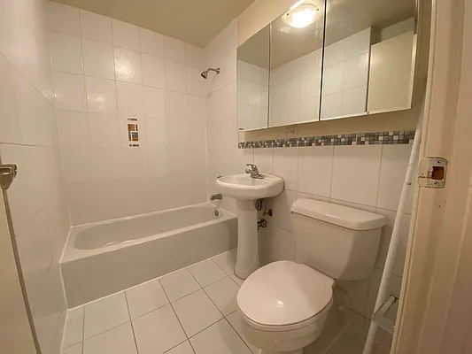 Rented by Heller Organization | media 24