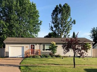 2119 Bradwood Ave, Altoona, WI 54720