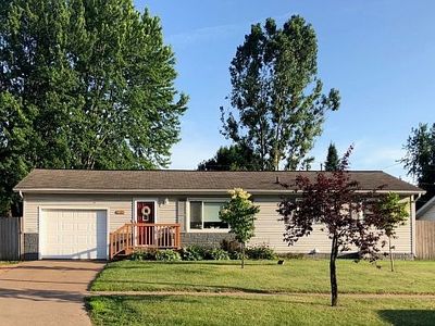 2119 Bradwood Ave, Altoona, WI, 54720
