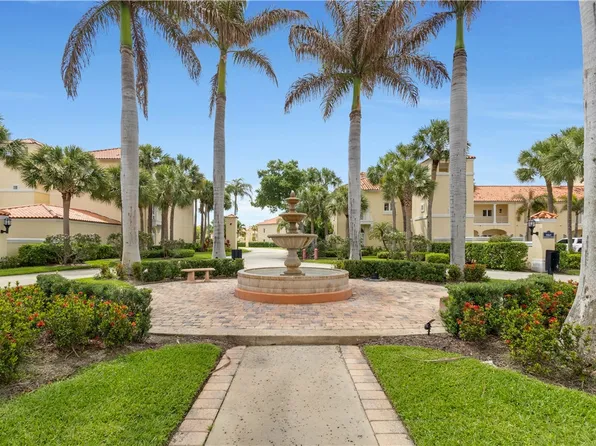 5065 Harmony Cir APT 306, Vero Beach, FL 32967