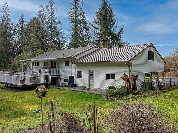 3rd image of 11626 248th St