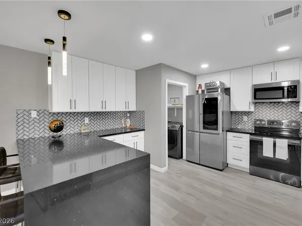 3613 Shawn Reynolds Ct Unit 103, Las Vegas, NV 89129