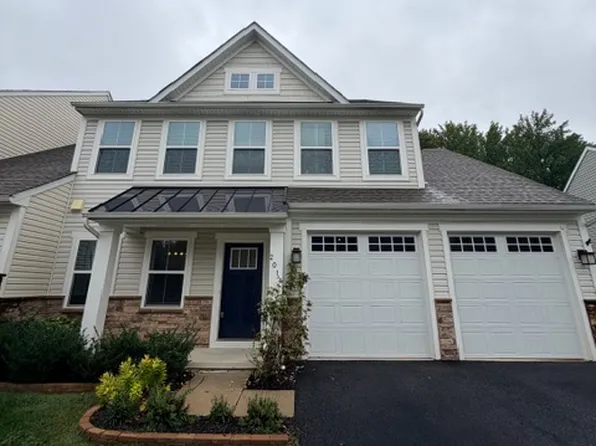 2014 Rivers Dr #1, Newark, DE 19702