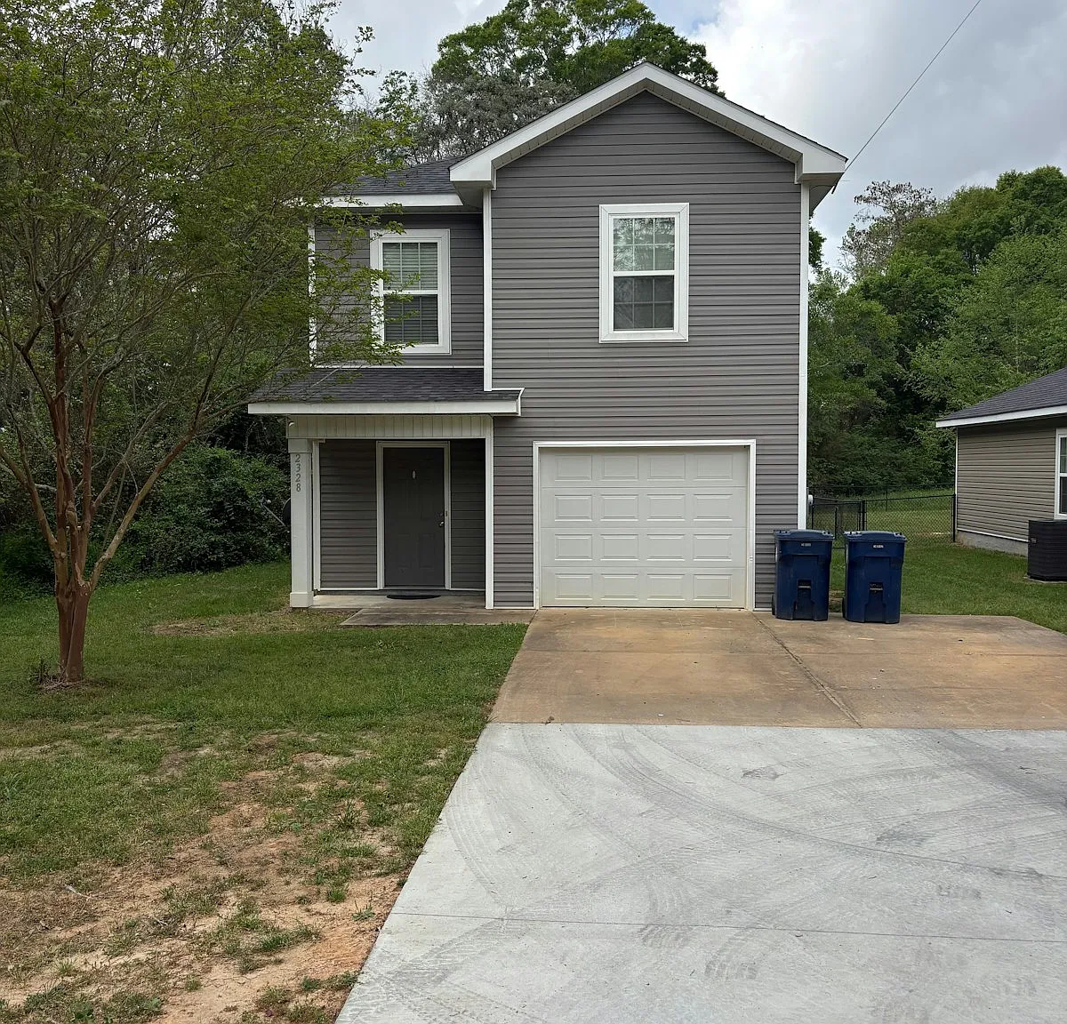 2328 Middleton Road — Photo 1