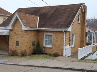 717 Logan St, Carnegie, PA 15106
