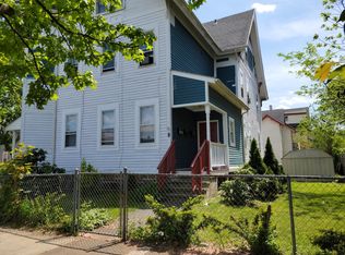 530 Elm St #3, New Haven, CT 06511