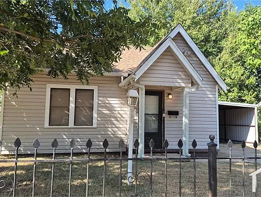 2 bed, 790 sqft, $1,000 — Photo 2