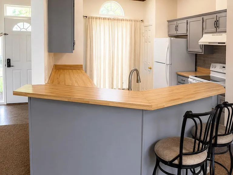 203 W Park Dr — Photo 21