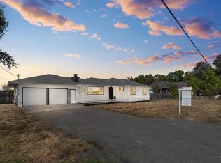 2039 Dennis Ln, Santa Rosa, CA 95403