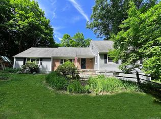 25 Garlen Rd, Katonah, NY 10536