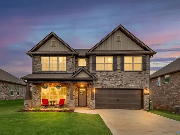 14262 Harvest Ridge Ln, Athens, AL 35611