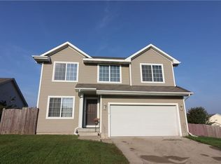 5716 SE 35th St, Des Moines, IA 50320
