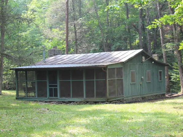 2398 Old Parkersburg Tpke, Deerfield, VA 24432