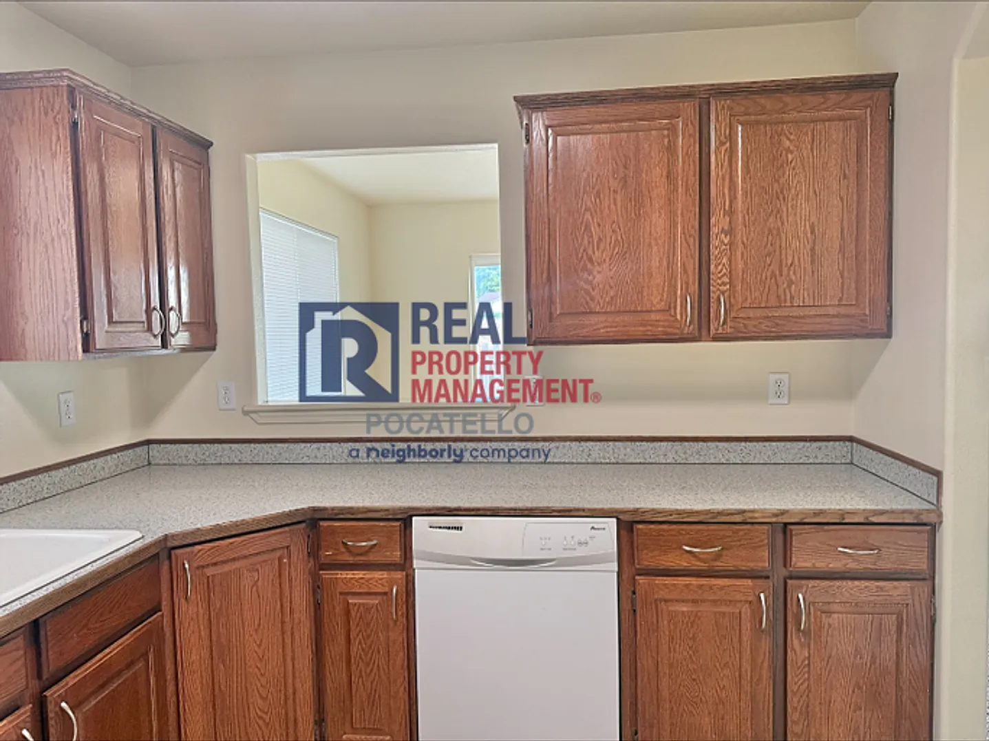 4734 & 4736 Heidi Ct — Photo 3