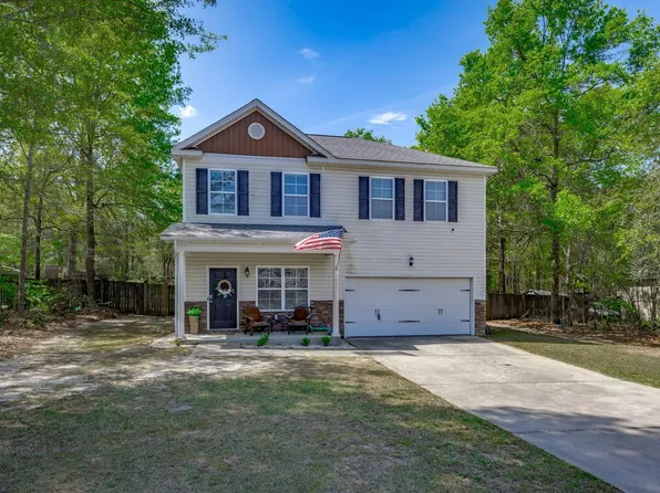 213 Veranda Ridge Dr, Lugoff, SC 29078