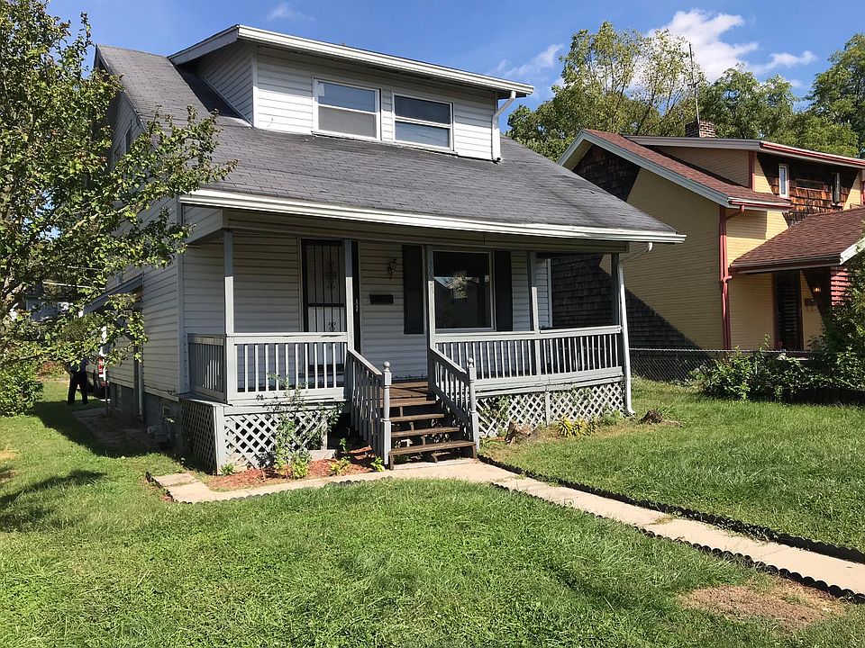 1st image of 2637 W Riverview Ave