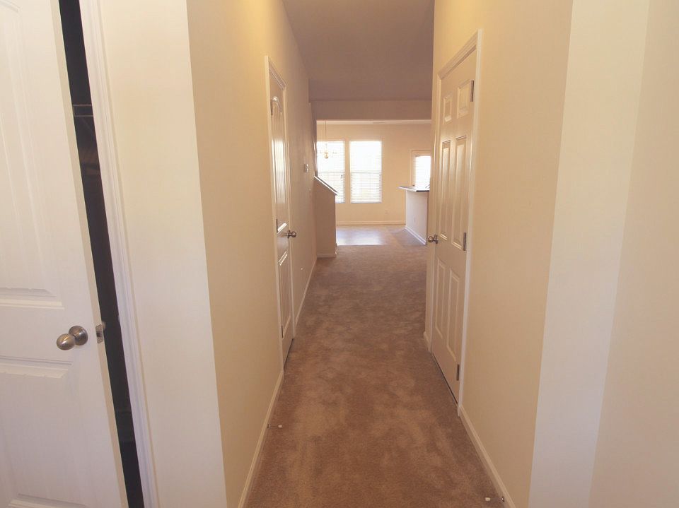 1st image of 216 Cross Blossom Rd