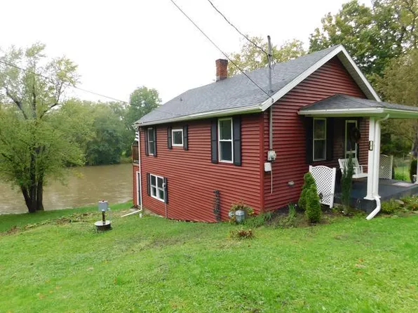 2375 Conewango Ave, Warren, PA 16365