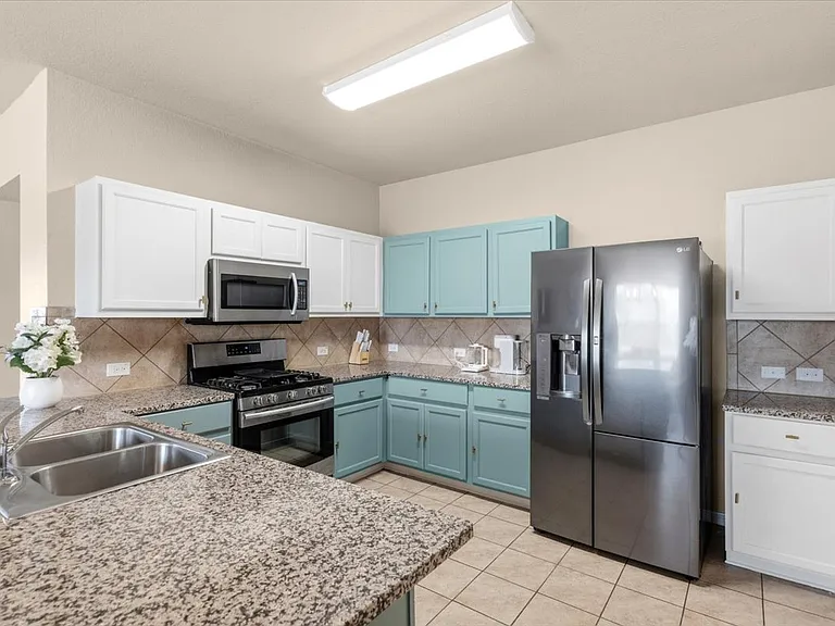 11100 Dawes Pl — Photo 11