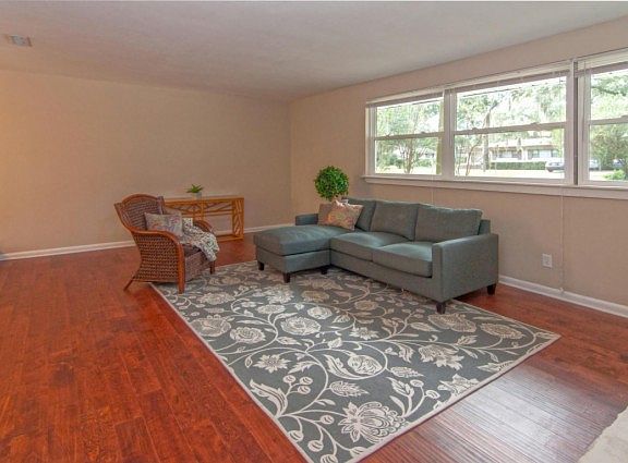 5th image of 1039 Kellow Dr