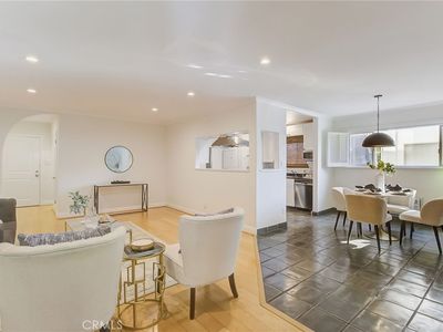 960 Larrabee St APT 127, West Hollywood, CA, 90069