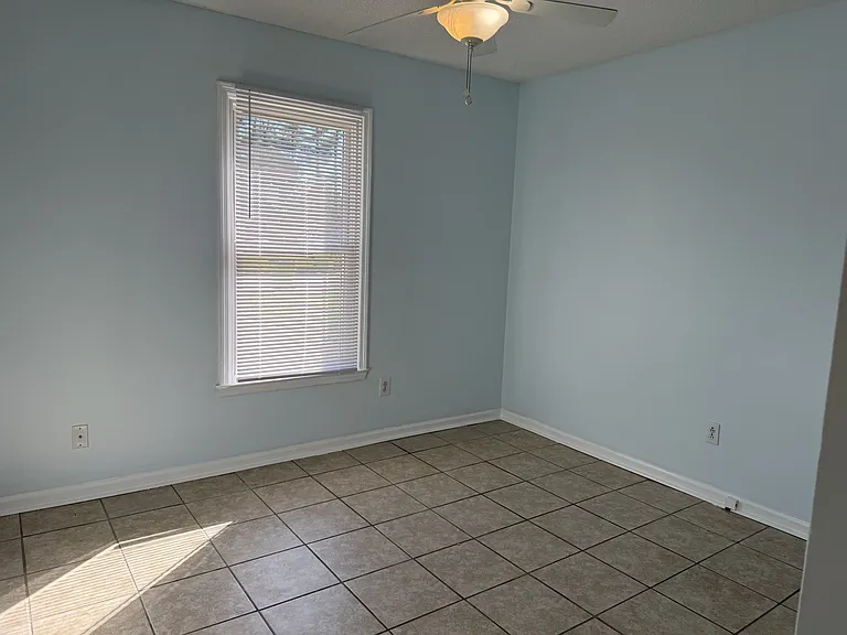 133 Twin Wood Dr #1 — Photo 12