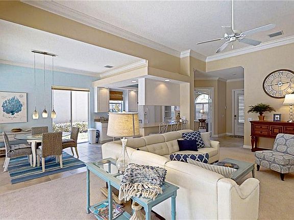 5th image of 8014 Valentina Ct
