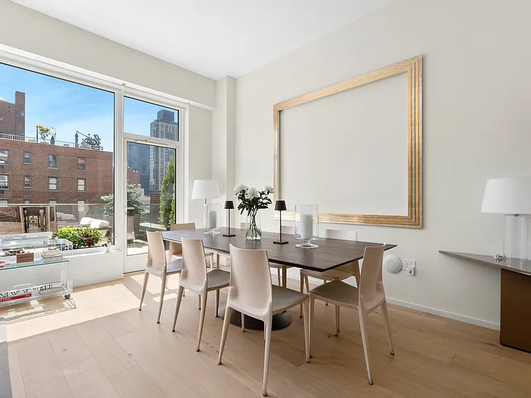 249 E 62nd St #9B — Photo 4