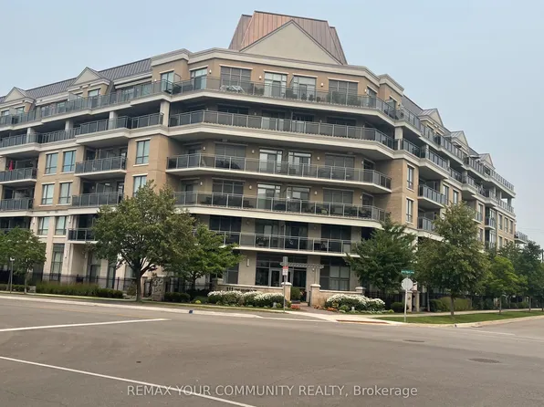 111 Civic Square Gate #222, Aurora, ON L4G 0S6